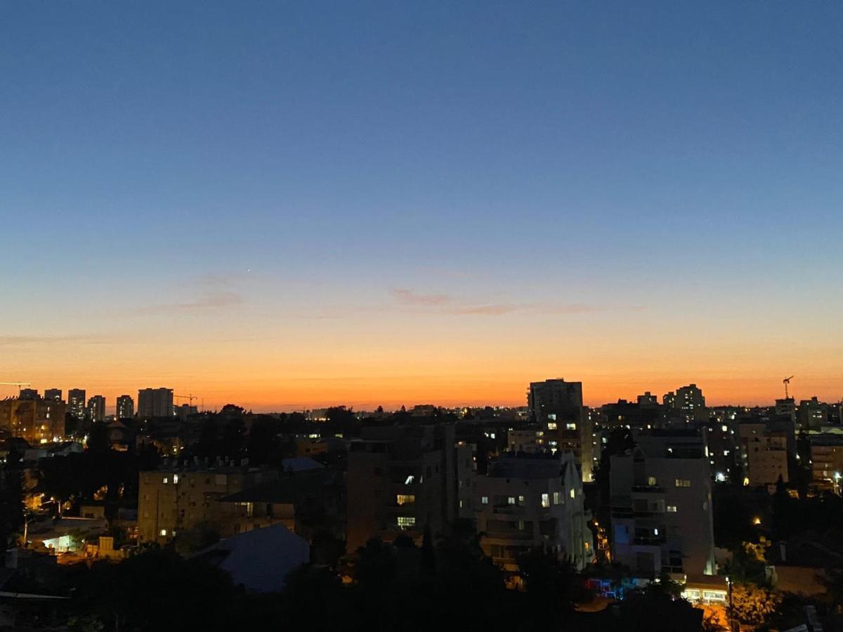 Penthouse In The City Rehovot Exterior photo